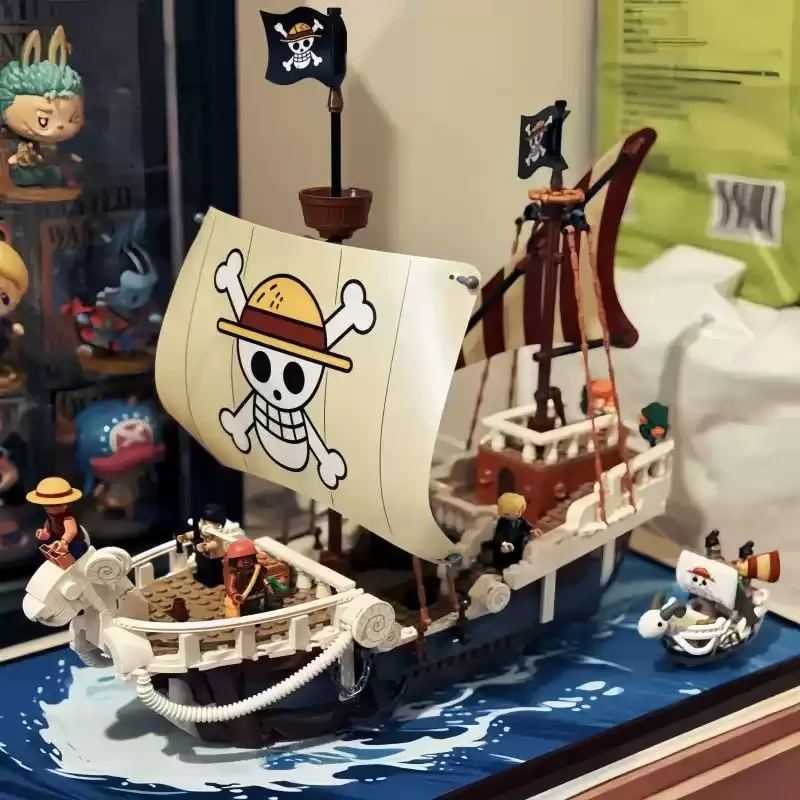 

Конструктор-фигурка из серии One Piece: модный пиратский корабль Going Merry, сборная игрушка, подарок-сюрприз для друзей