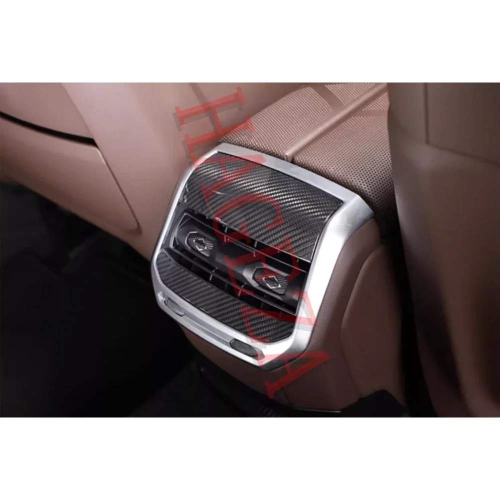 غطاء الكسوة لمنفذ تنفيس الهواء الخلفي للسيارات من ألياف الكربون الحقيقية لسيارات BMW 7 Series G70 2023-2024 ملحقات تجديد السيارة