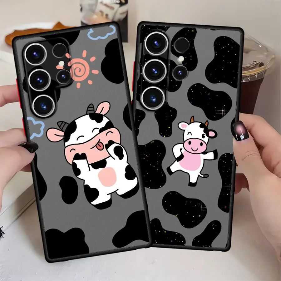 

Cartoon Cow Back Phone Cover Case for Samsung Galaxy S23 Ultra S20 S22 Plus Note 20 10 S10 S21 S24 FE S25 Edge S9