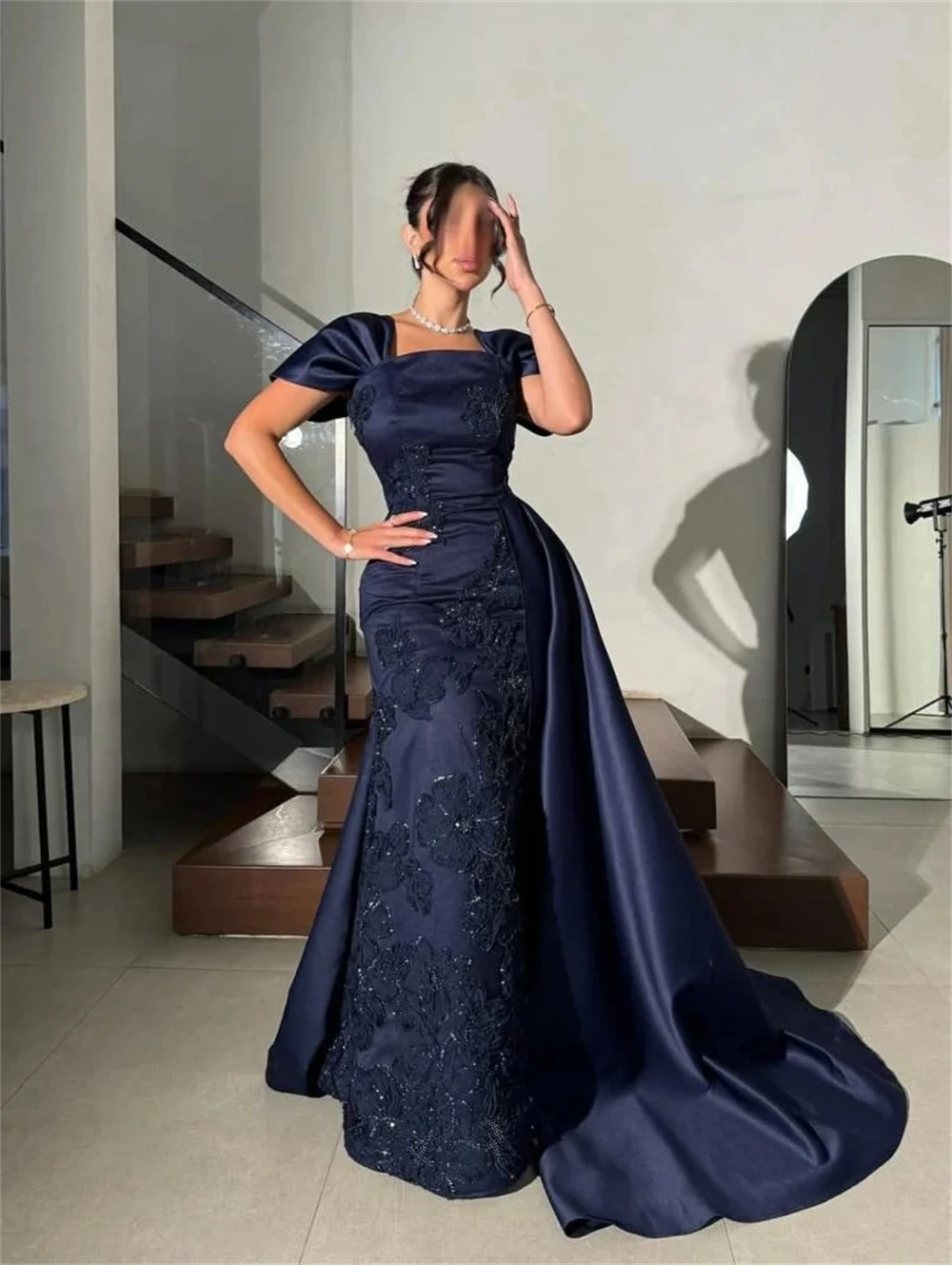

Customized Elegant Blue Satin Evening Dress Simple Square Collar Short Sleeves Party Dress Sexy Straight Beading Celebrity Gowns
