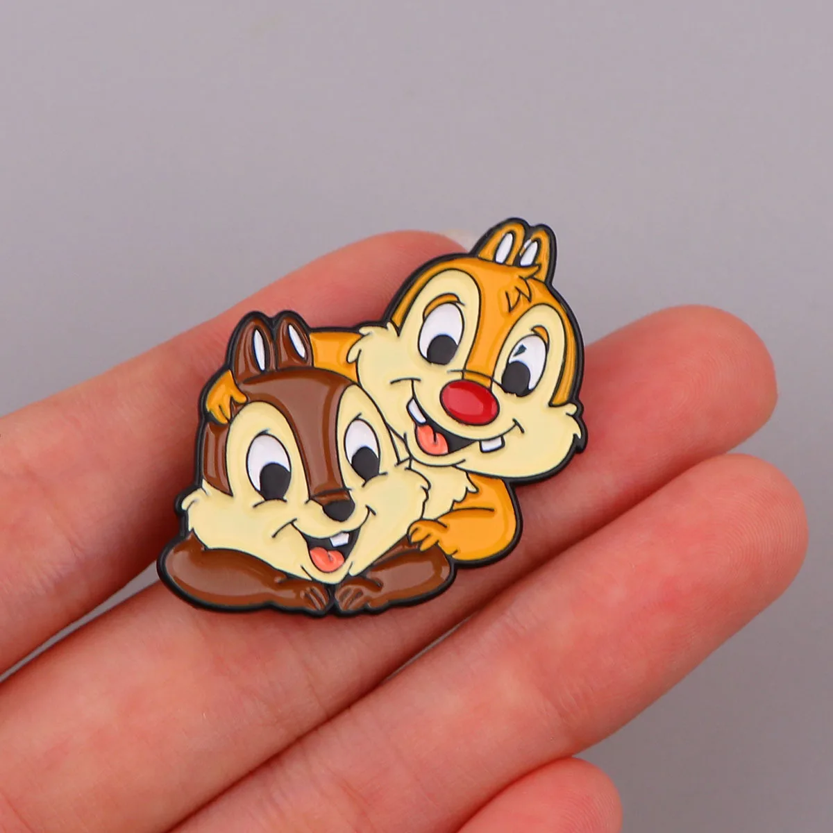 Disney Cute Chip 'n' Dale Brooch Pins Backpack Accessories Fans Collection