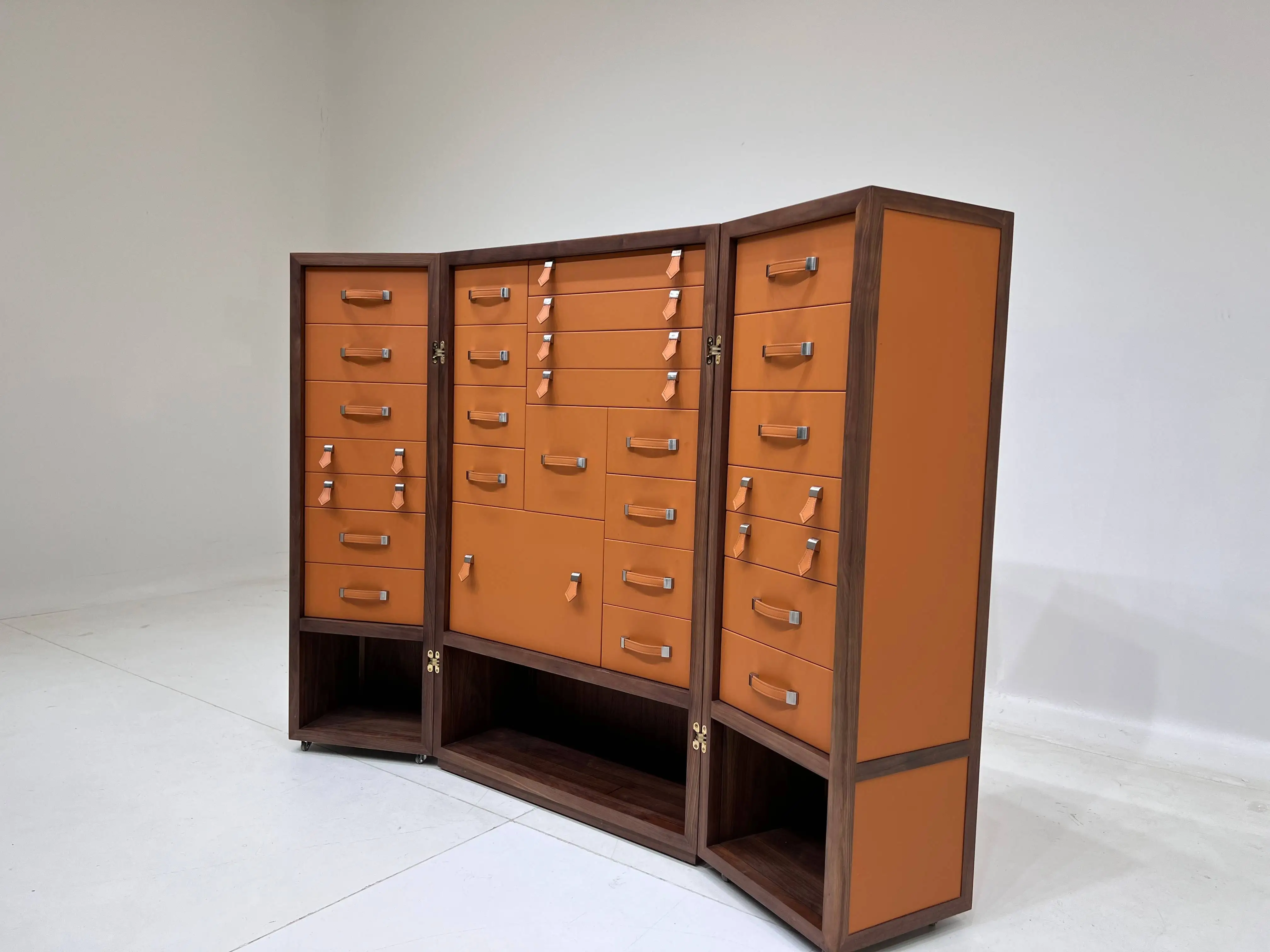 Italian Light Luxury Jewelry Tool Cabinet Home Furniture Walnut Leather Storage Cabinets for Villa Living Room