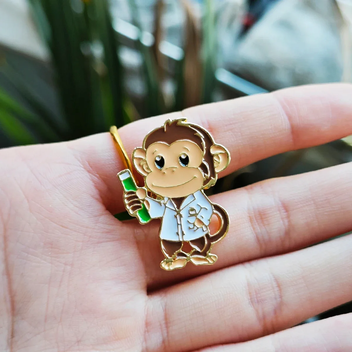 Chemistry Biology Lab Monkey Brooch Pin Cute Science Lapel Lanyard Bag Badge Jewelry Gifts for Scientist Student Teacher