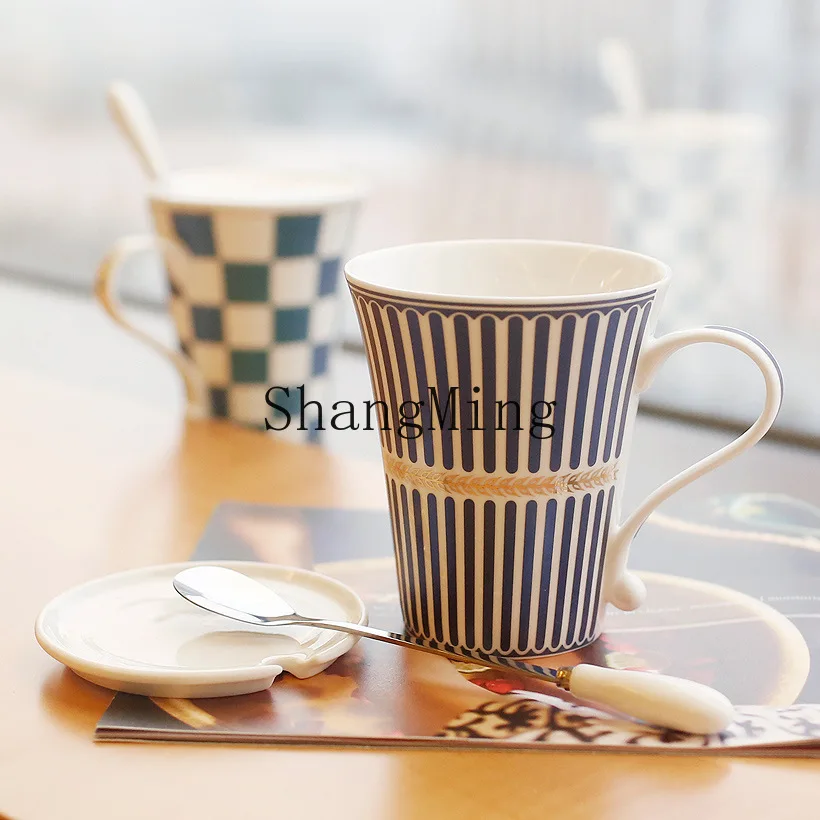 

CL creative mug ceramic cup couple water cup fashionable coffee with lid set