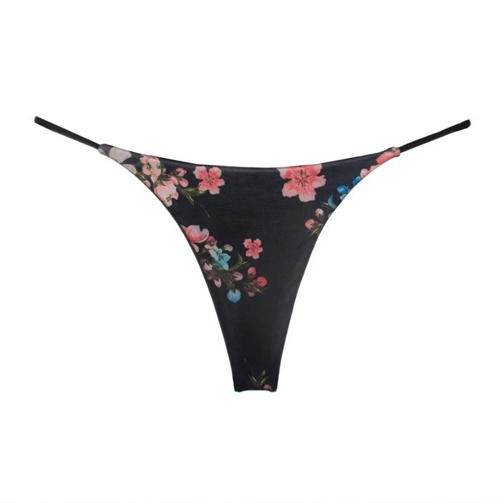 Thongs Knickers Panties Men Underwear Lingerie for Women Sexy G String Bikini Thong Panties in Soft Polyester Fabric