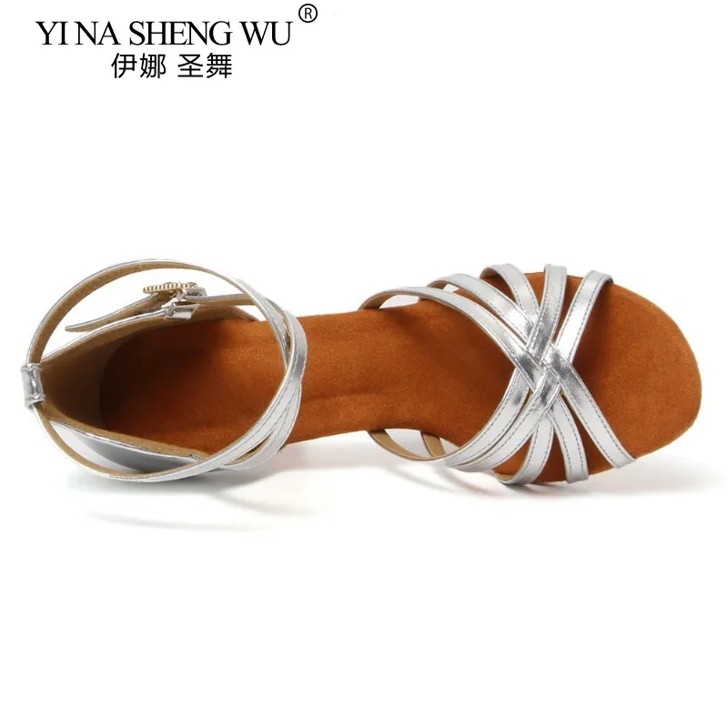 ラテンダンスシューズ 大人女性用 プロフェッショナルスタンダード 社交ダンスシューズ サルサタンゴパーティー ジャズダンスシューズ シルバー 5cm