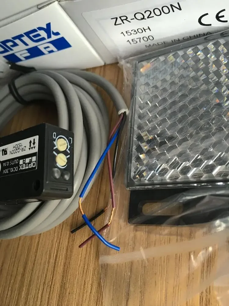 

New photoelectric switch Z3R-Q200N ZR-Q200N