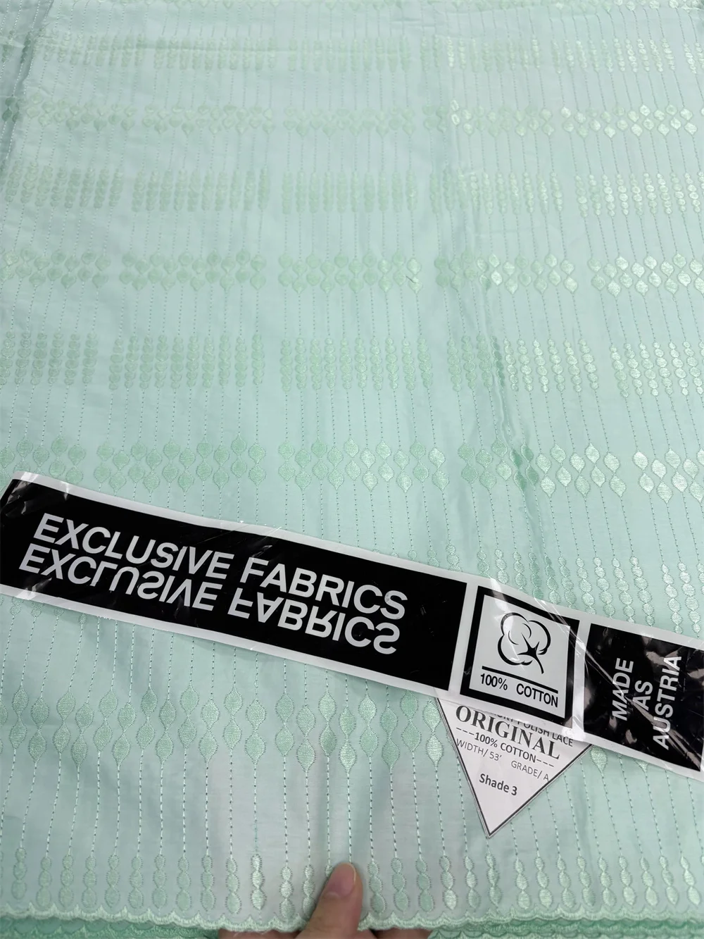 

Latest Nigerian 100% Cotton Polish Satin Embroidery Fabric High Quality Swiss Voile Lace Material For Men Dubai Style 5Ya H110-1