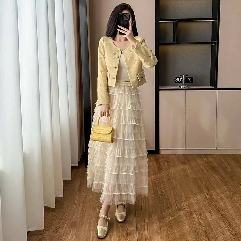 

Slimming Romantic Layered High Waist Mesh Puffy Skirt Women's Casual Style Cake Skirt Polyester Micro Elasticity Commute Suit...