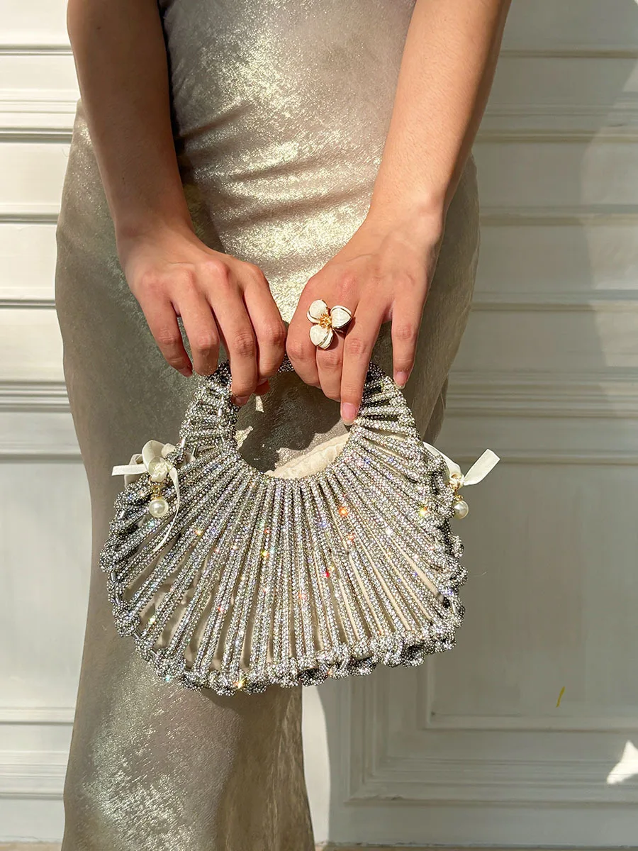 Light Luxury Hollow Chain Love Handbag Shining Broken Diamonds Banquet Date Extravagant Atmosphere Dinner Bag