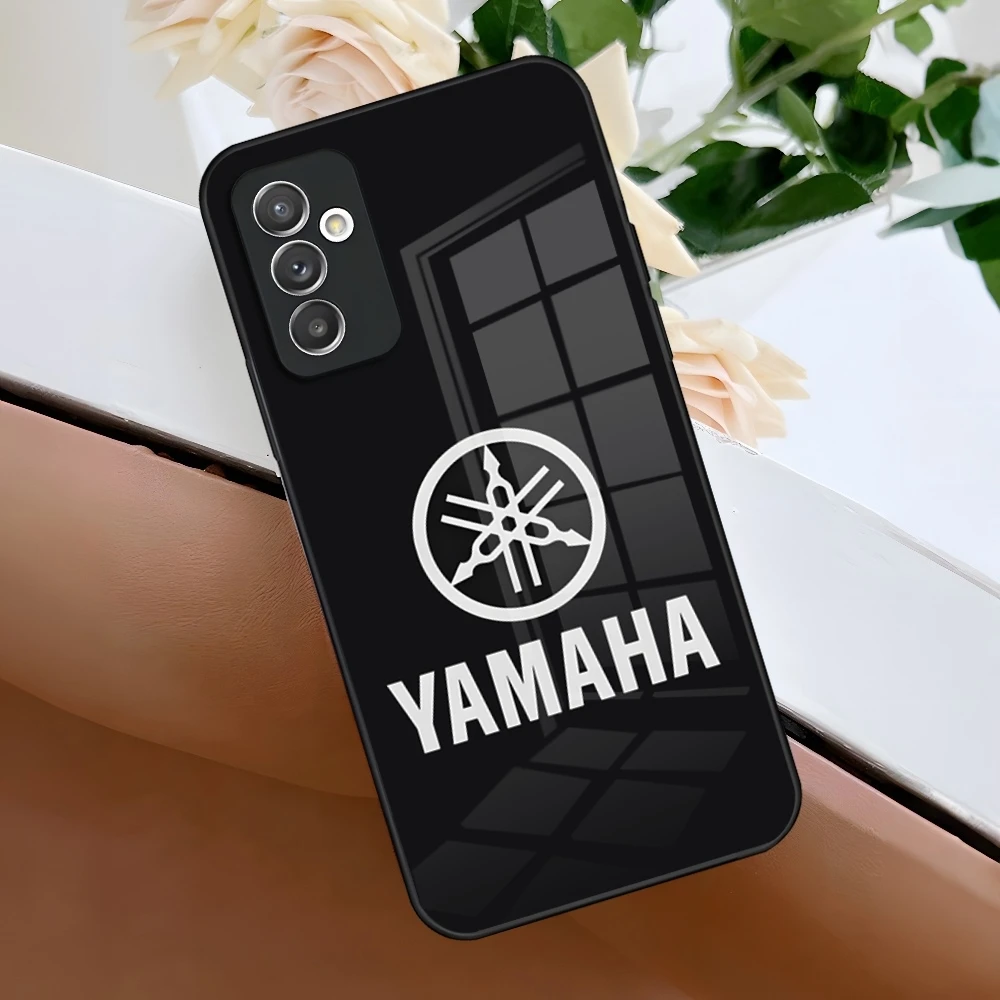 Etui na telefon z motywem wyścigów motocyklowych Y-Yamaha dla Samsung Galaxy S25 S24 S21 S20 S23 S22 Note20 FE Edge plus Ultra, szklane etui — zdjęcie produktu 3