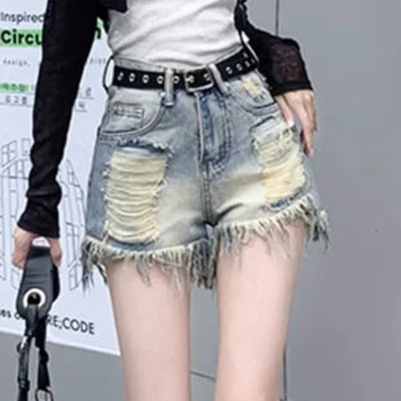 denim shorts for women in summer 2024, new niche design, ins sweet and cool ripped wide leg pants, A-line hot pants