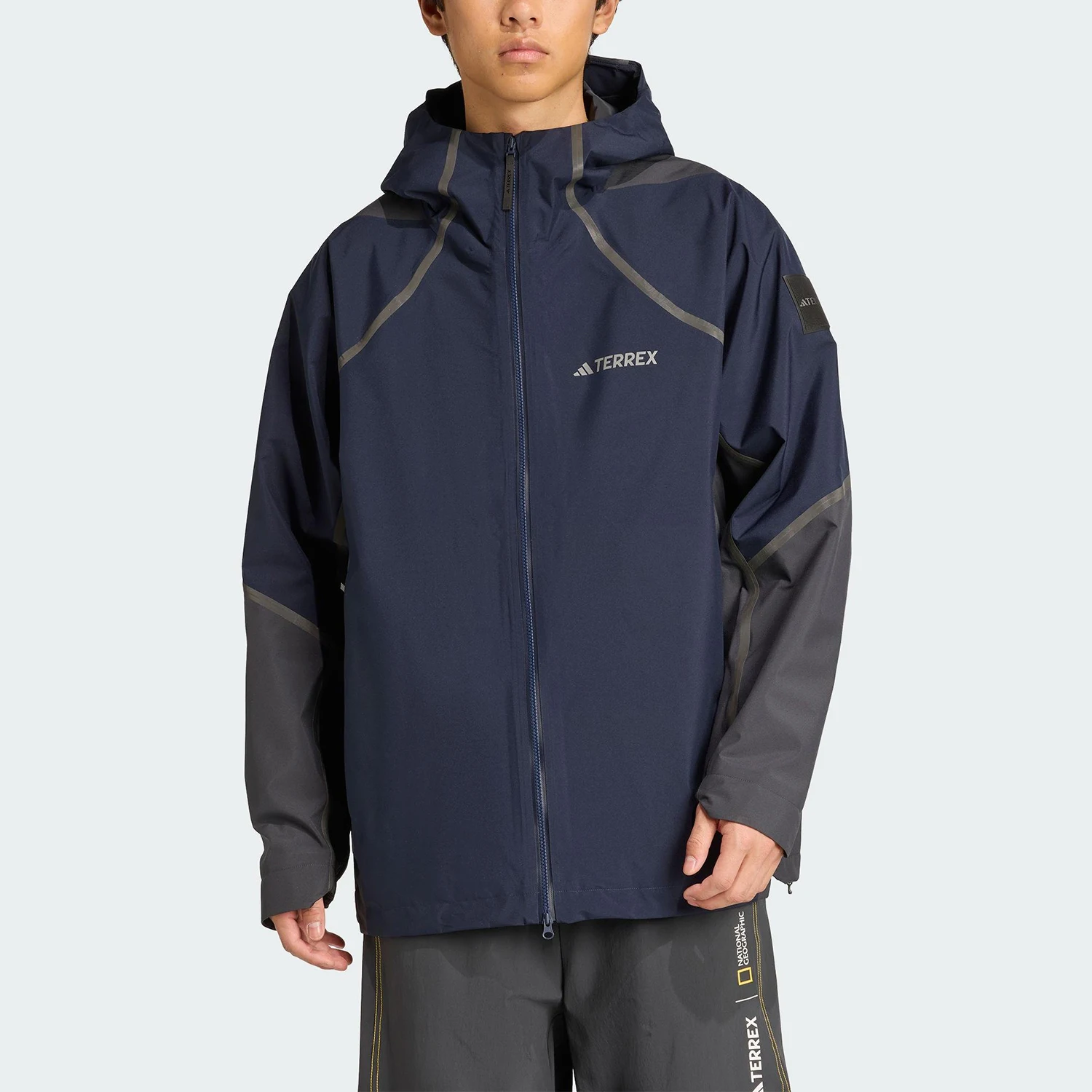 

Мужская спортивная куртка с капюшоном Adidas Originals NG CP HD JKT KC2343