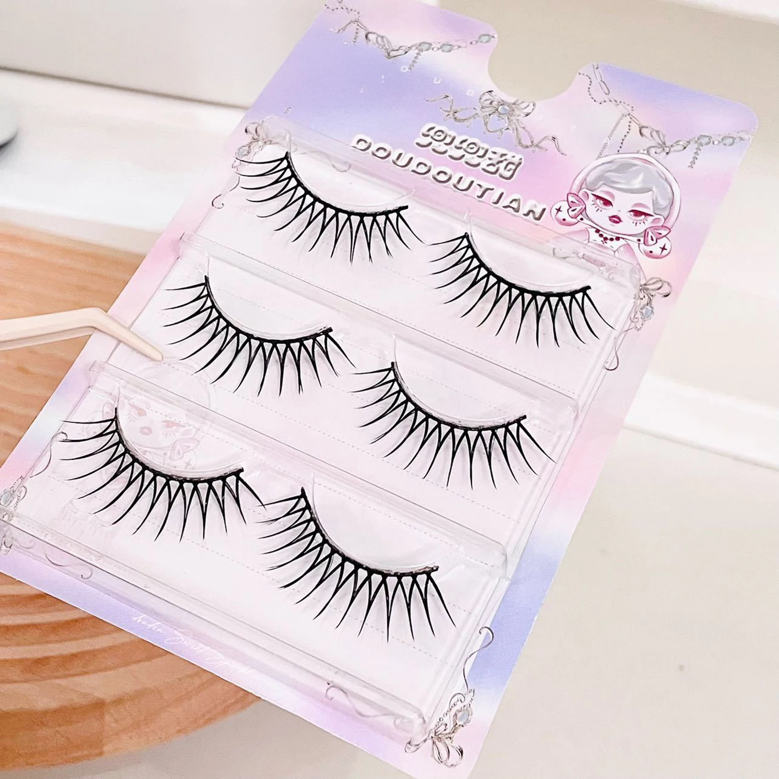 3 Pair U shaped False Eyelashes Natural Spiky Wispy Thick Korean Doll Eye Lash Extension for Beauty Eye Cosplay DIY Makeup