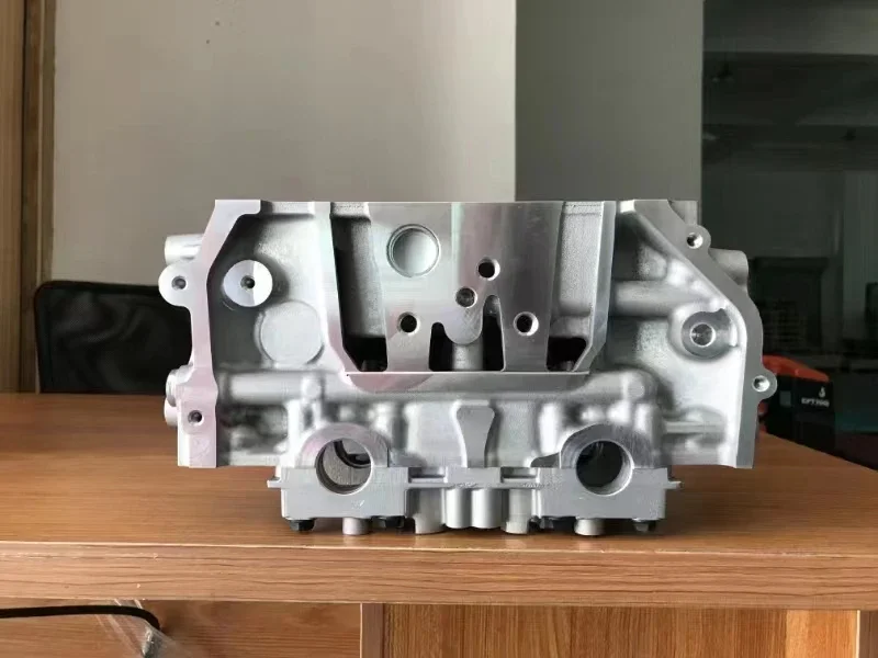 Hochwertiger Zylinderkopf für Automotorteile für Land Rover Evoque Jaguar XF 2.0T 204PT 240 PS