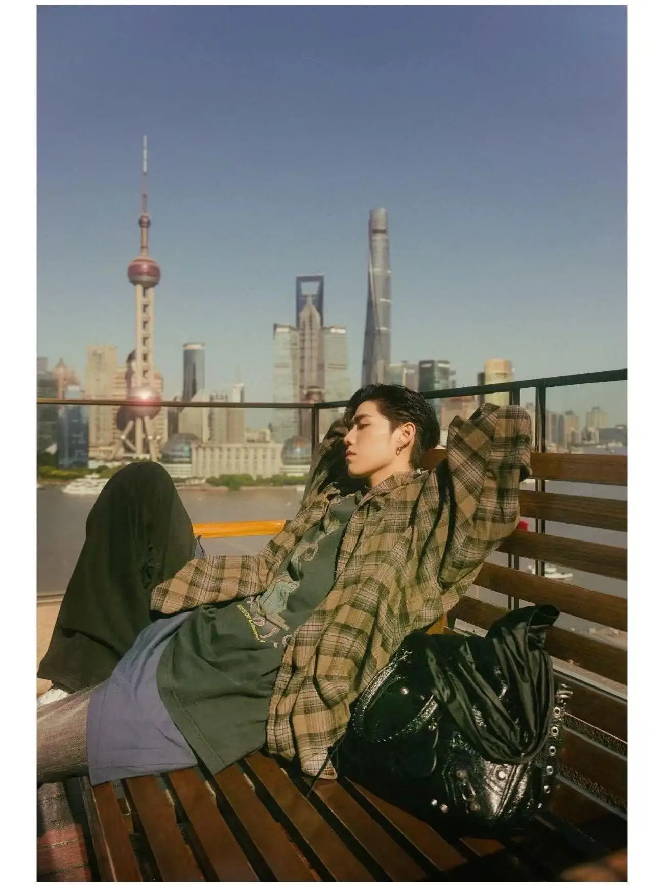 

B-Home Lazy Sle Plaid irt Изношенная в ожидании рваная парижская свободная универсальная куртка irt ex Trendy Long Sve на пуговицах