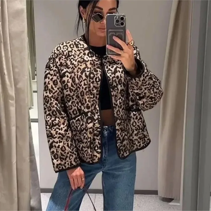 

Women's Winter Warm High Street Jacket Retro Leopard Print Cotton Coat Women's Chic Round Neck Long Sleeve Zipper Jacket