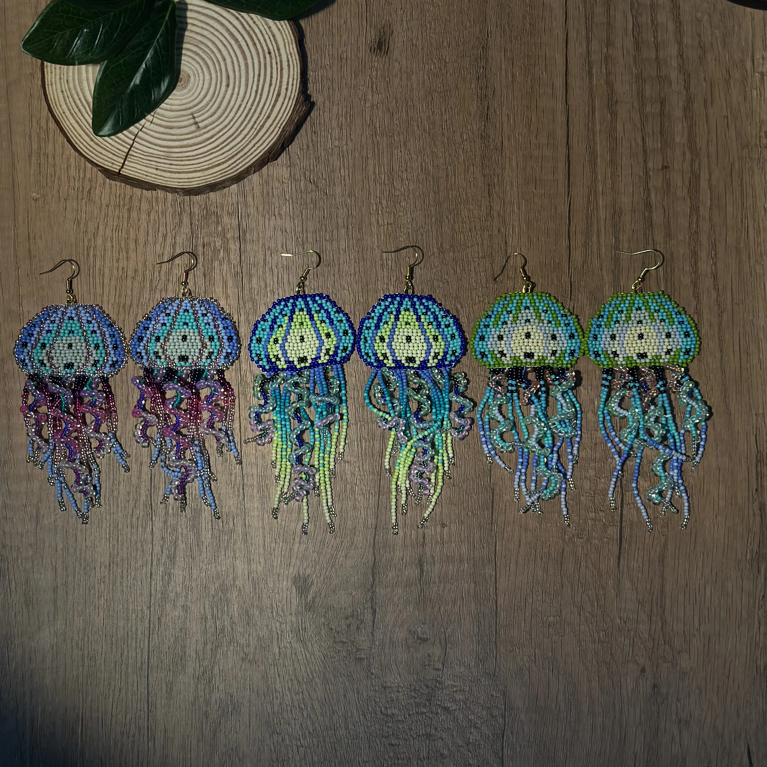 Boucles d'oreilles en perles de méduse colorées, Design créatif, perles de rocaille bohème, pendantes, perles de verre fabriquées à la main, bijoux à la mode