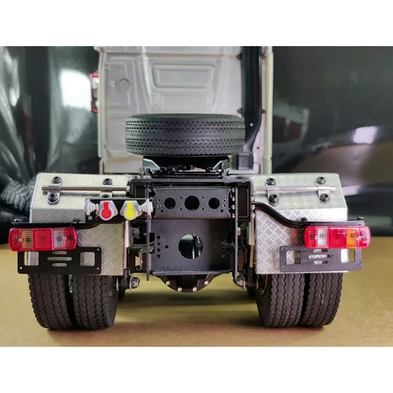 Metal Upgrade Tail Light Holder Light Cup for 1/14 Tamiya RC Dump Truck Tipper SCANIA 770S VOLVO BENZ MAN TGX Car Accessories