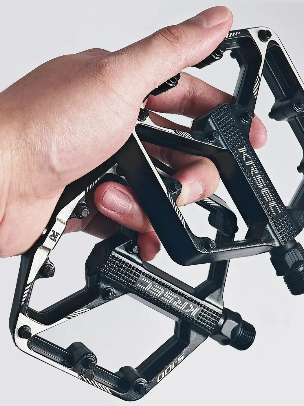 AliExpress NONE Ultralight Bicycle Colorful Pedals Sealed Bearing Aluminium Alloy Cycling Non-slip Mountain Bike Road Bike Pedals Accessories