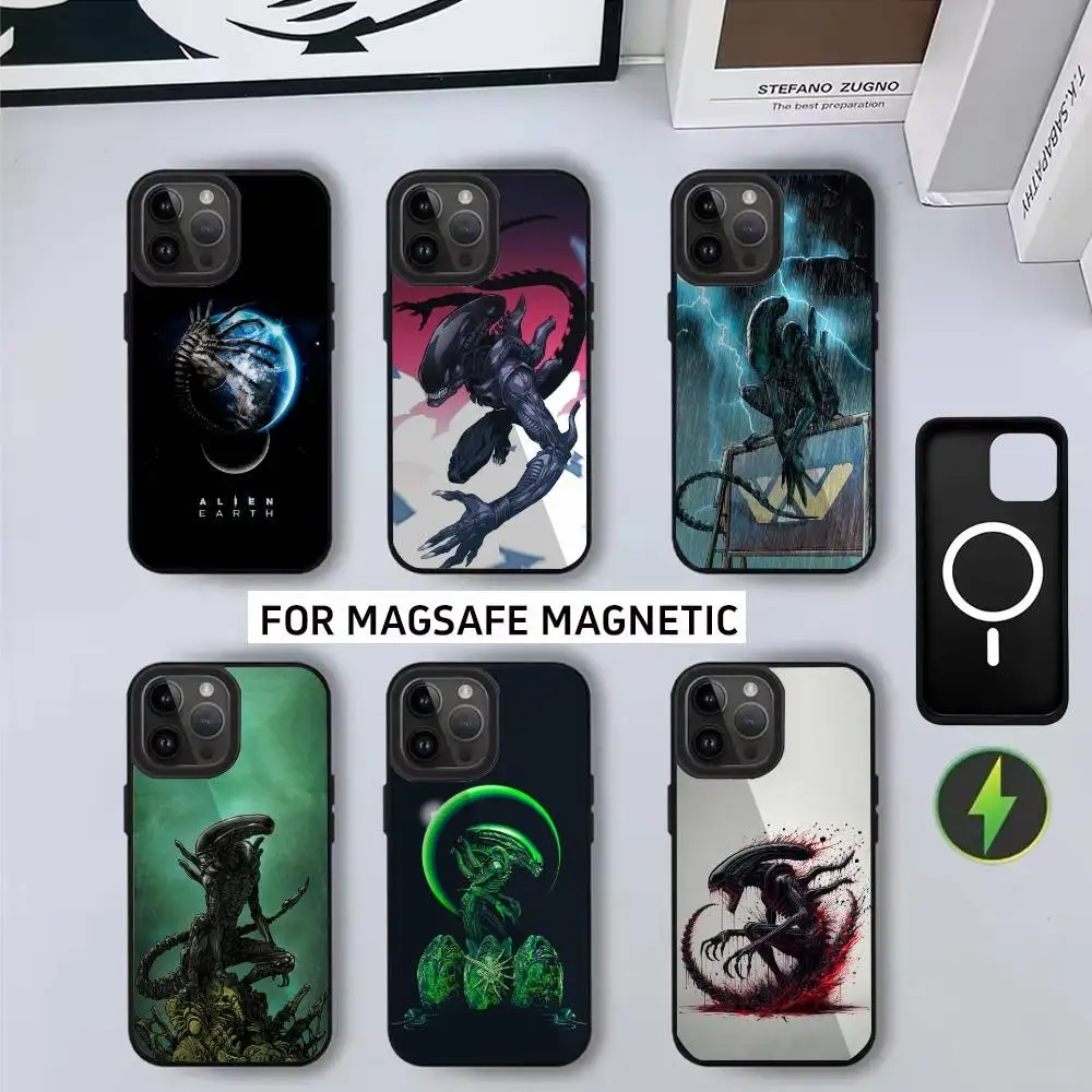 

A-Alien E-Earth-es Xenomorph Phone Case For iPhone17,16,15,14,13,12,11 Plus,Pro Magnetic with Magsafe Wireless Charging