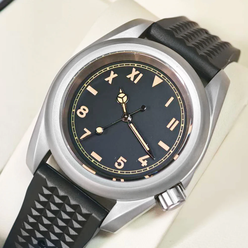 

Retro Men's Watch with Gray PVD Case, Sapphire Crystal, Water-Resistant NH35 Automatic Mechanical Movement, Casual Rubber Strap