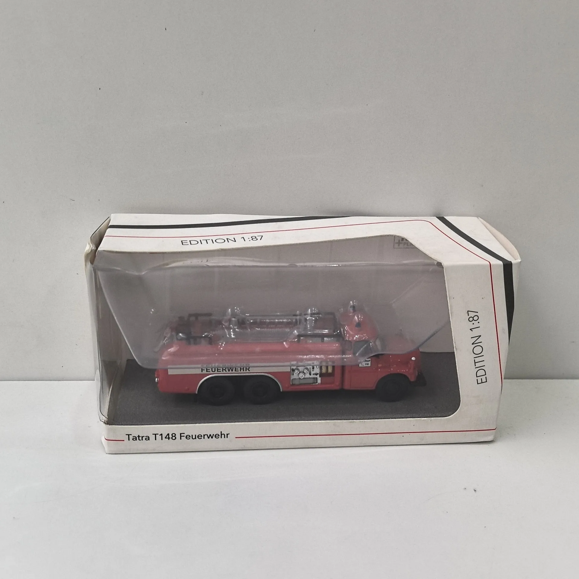 

Литой под давлением SCHUCO масштаб 1/87 HO TATRA T148 FEUERWEHR модель автомобиля из сплава Коллекционная игрушка в подарок сувенир дисплей орнамент