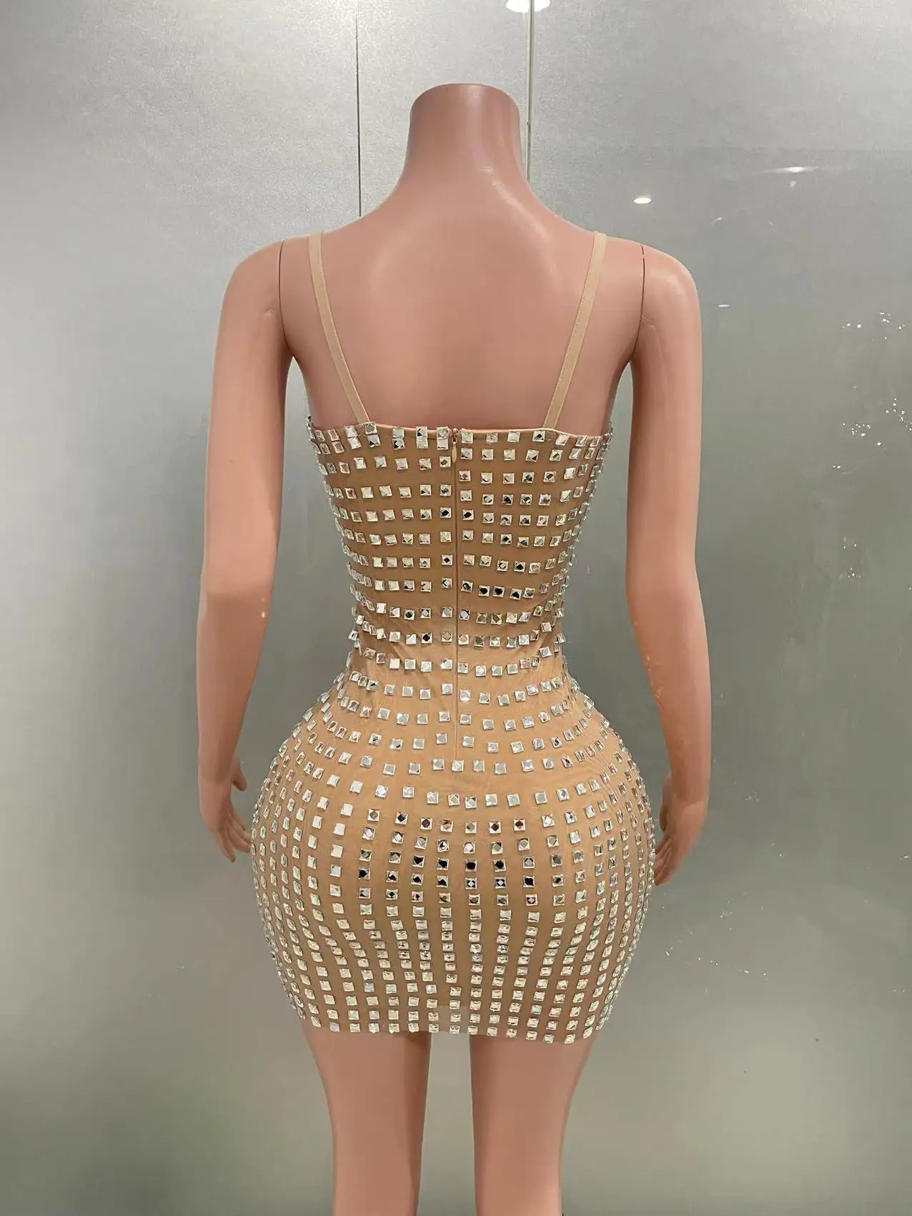 STOCK Women Fashion Beige Nude Crystals Mesh Mini Dress Luxury Sexy Stage Wear Birthday Party Nightclub Performance Costume 2024