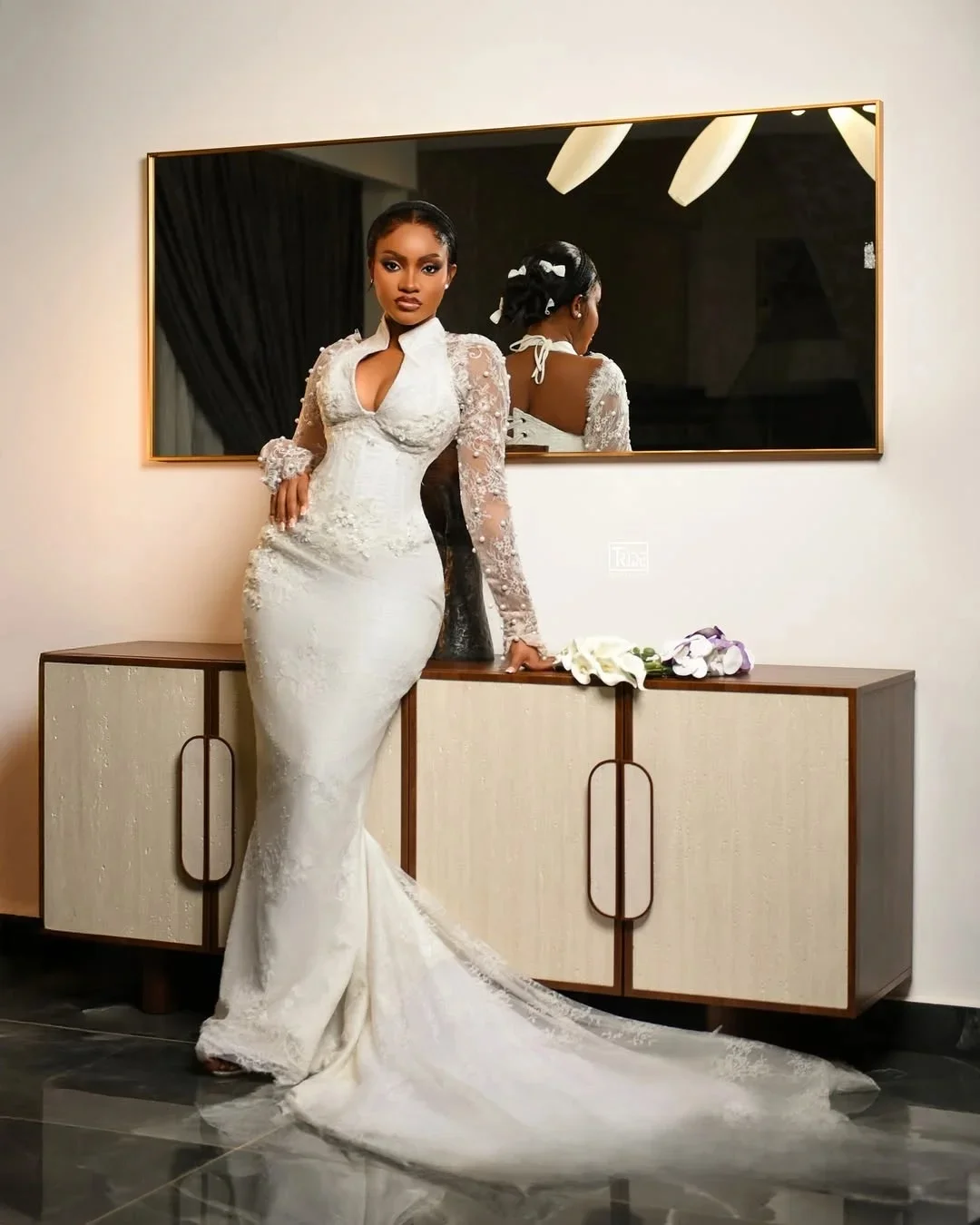 Customized African High Collar Lace Pearls Stunning Wedding Dress Vestidos Noivas Illusion Long Sleeves  Bridal Gowns