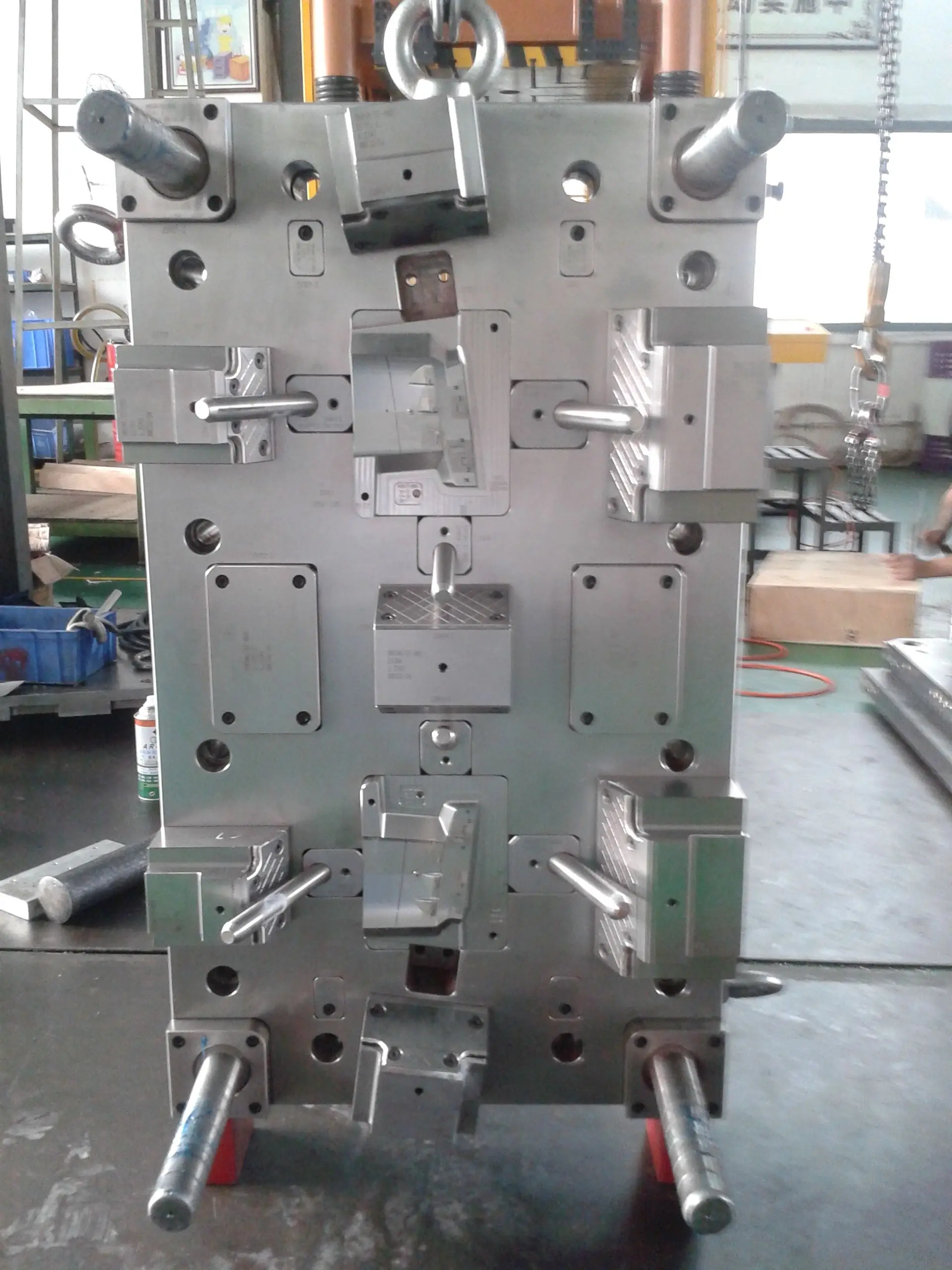 Shenzhen Custom Design Plastic Products Injection Molded Plastic Parts Plastic Products Moulding Services Manufacturer