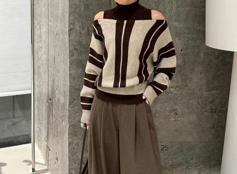 

2025 Knitted Sweater Color Contrast Stripe One Piece Collar Sweater High Collar New Tank Top Two Piece Set