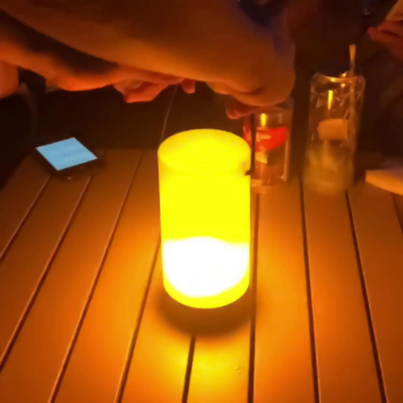 lampes-a-flamme-led-pour-la-decoration-interieure-simulation-de-flamme-veilleuses-d'exterieur-lanternes-scintillantes-pour-jardin-pelouse-arriere-cour