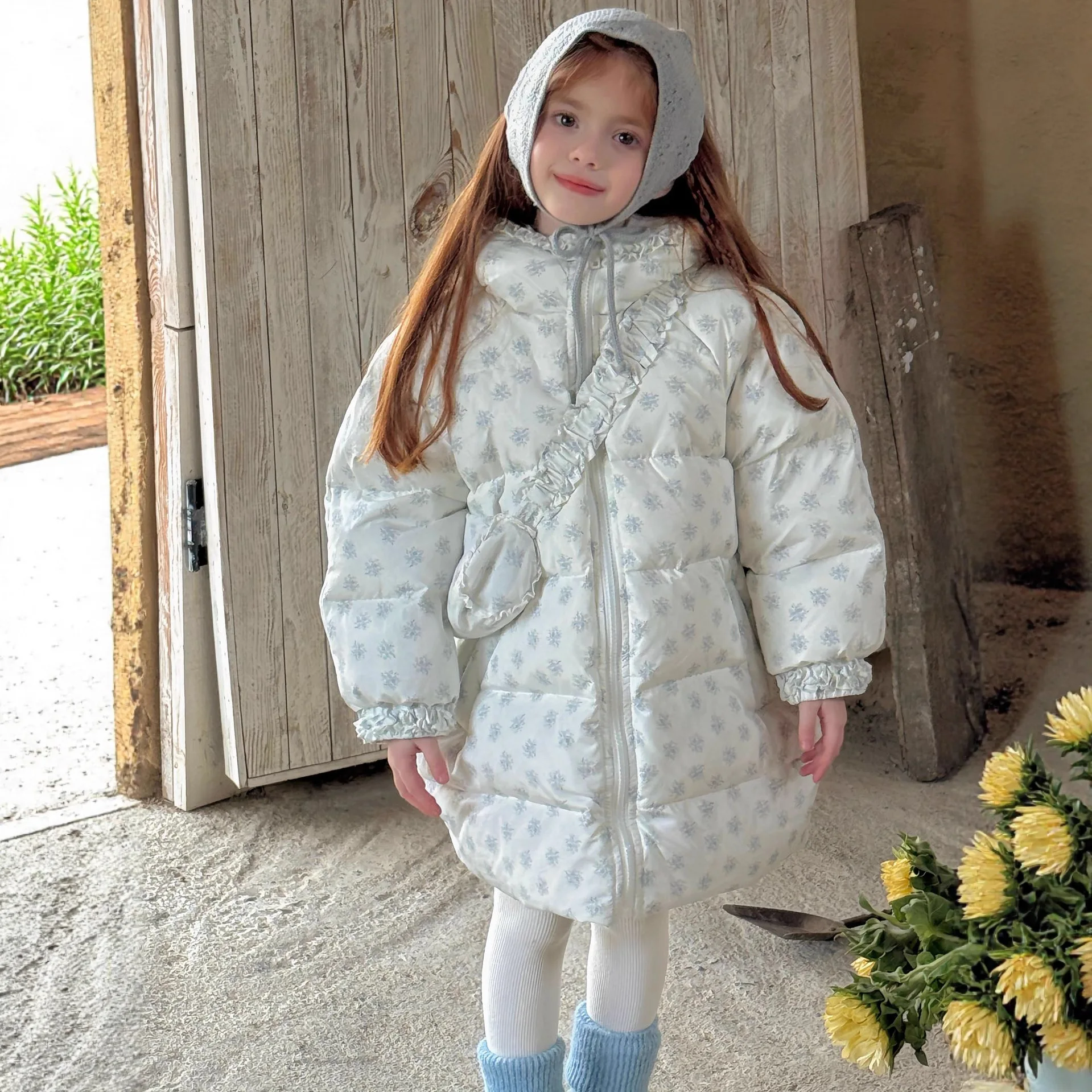 

2025 Winter New Children Clothing Children New National Standard 90 Velvet Down Jacket Korean Girls Floral Down Jacket