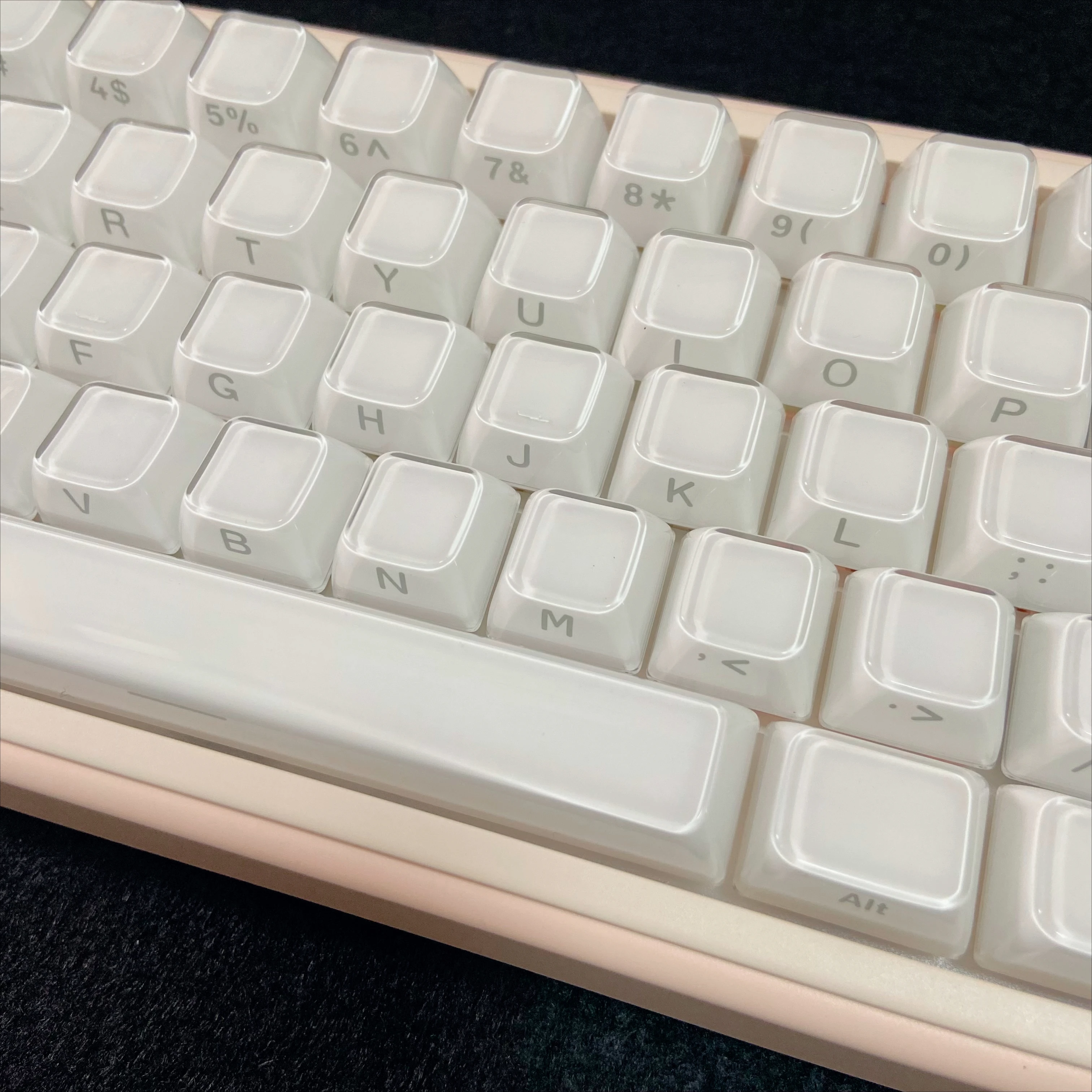 Crystal White Side Front Engraved Transparent Keycaps for Mechanical Keyboard 60 75 80 100 Layout Double-layer Jelly Key Caps