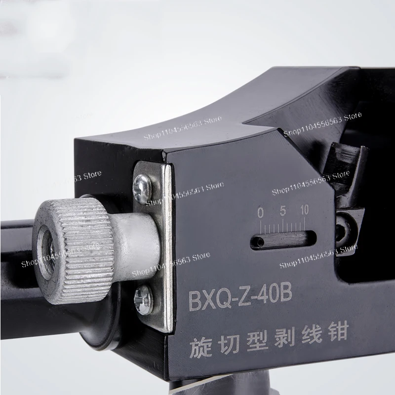 ​ ​ Pelacables BXQ-Z-40B para conductores de 12-40 mm - Control de profundidad ajustable con precisión de cáscara ≤4,5 mm ​ ​
