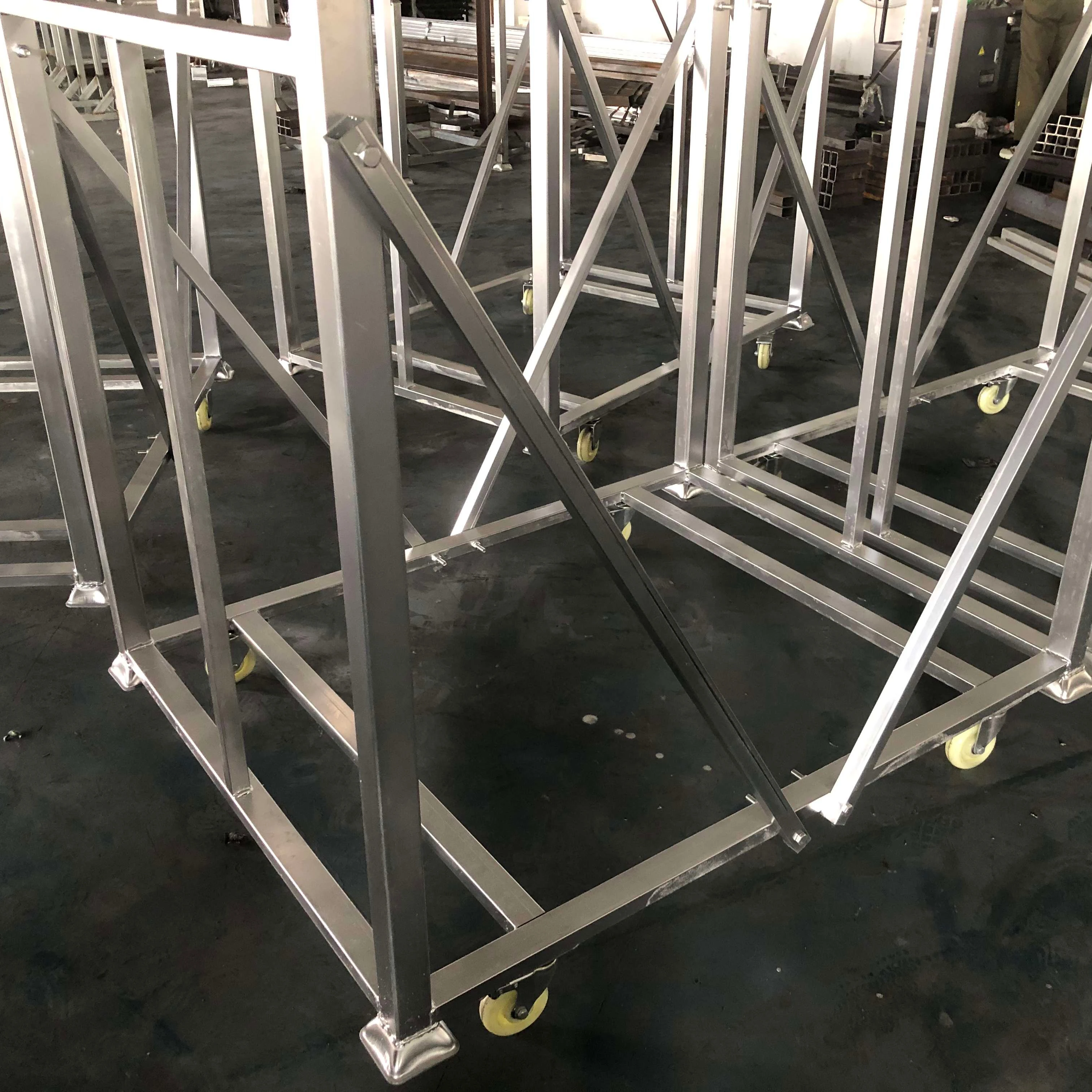 【Factory Wholesale】Steel Moveable Trolley For Aluminum Alloy Crowd Barriers Event Mojo Stage Barrier Pedestrian Barrier
