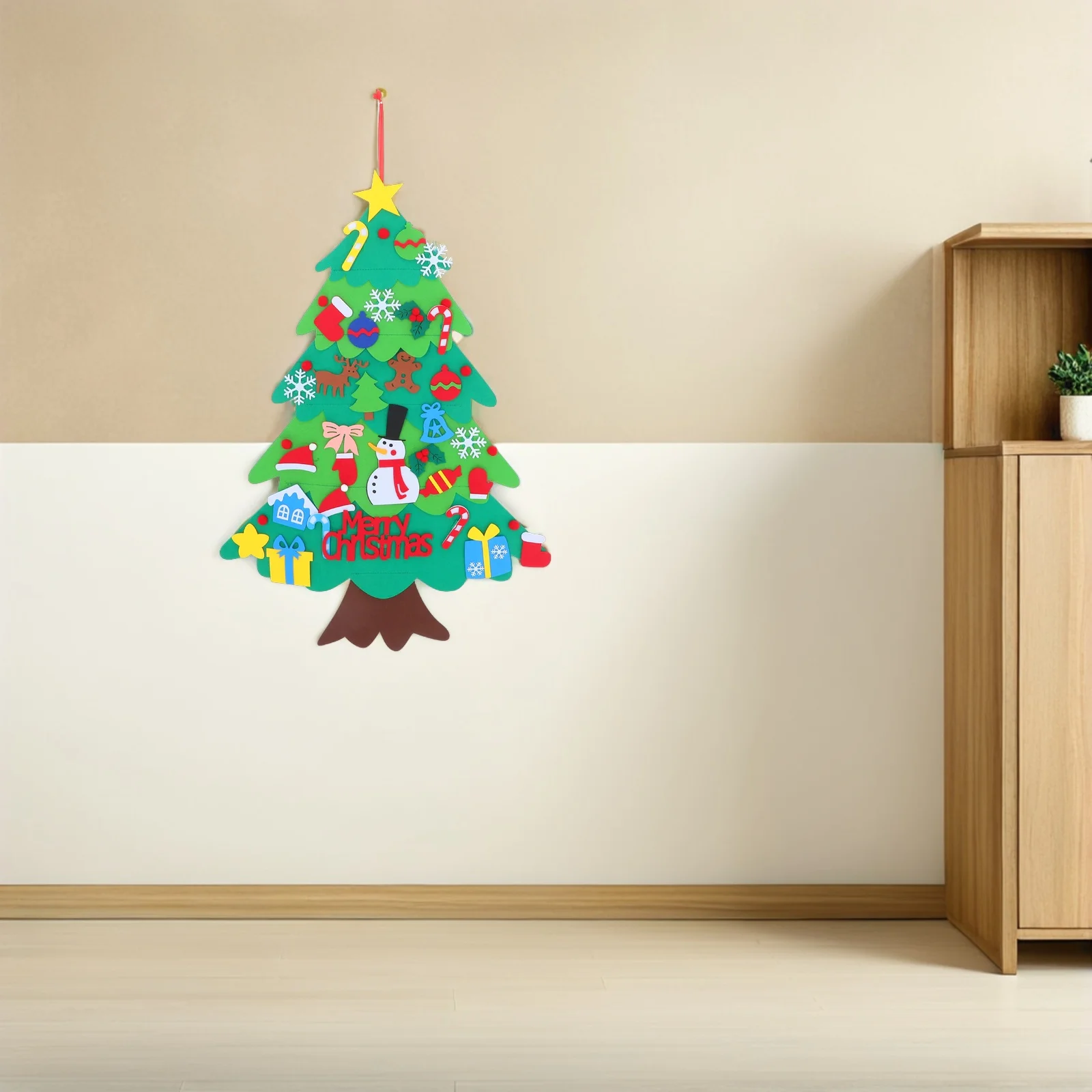 

1Set Felt Christmas Tree Set DIY Felt Tree Kit 32 Detachable Ornaments Wall Hanging Festive Holiday Decor for and Family