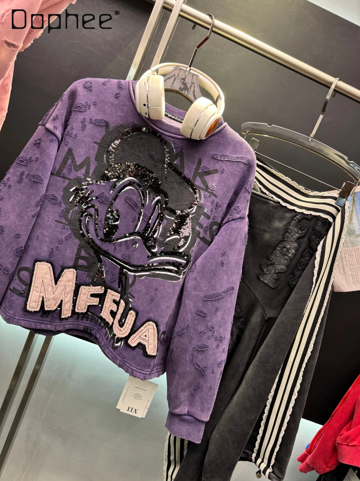 

Street Style Ripped Sweatshirt 2025 Autumn Winter New Vintage Sequin Fleece Hoodie Women Loose Fashion Versatile Top