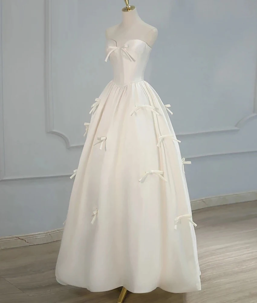 

Customized Graceful Satin A-Line 3D Bow Evening Dress Temperament Sweetheart Sleeveless Floor Length Women Wedding Gowns