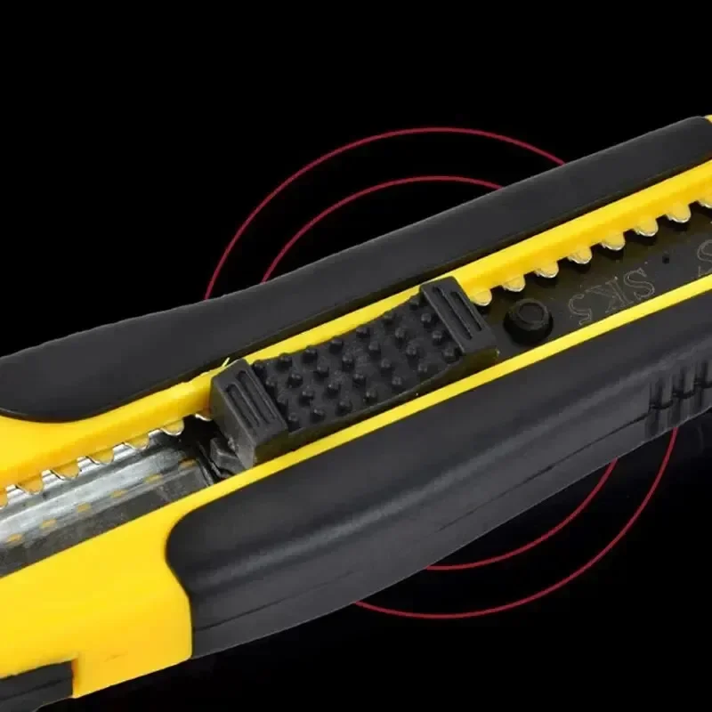 سكينة متعدّد الاستخدامات، قاطع الصناديق، تحميل ذاتي قابل للسحب مع مشبك عالي التحمل، تغيير سريع، مقبض TPR PP، قطع صناديق الورق المقوى #4