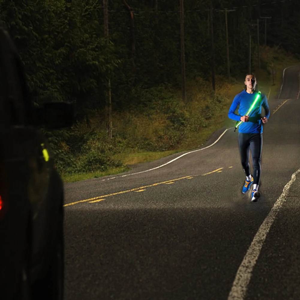 Equipamento de corrida reflexivo de segurança recarregável USB Alta visibilidade LED Cinto reflexivo Banda reflexiva ajustável para corrida noturna