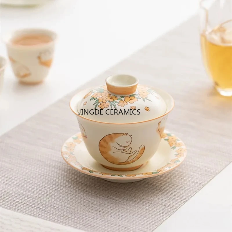 

Chinese Hand Drawn Cartoon Cat Lid Bowl Handmade Ceramic Tea Cup Portable Travel Tea Bowl Home Tea Set Accessories Cat Pattern