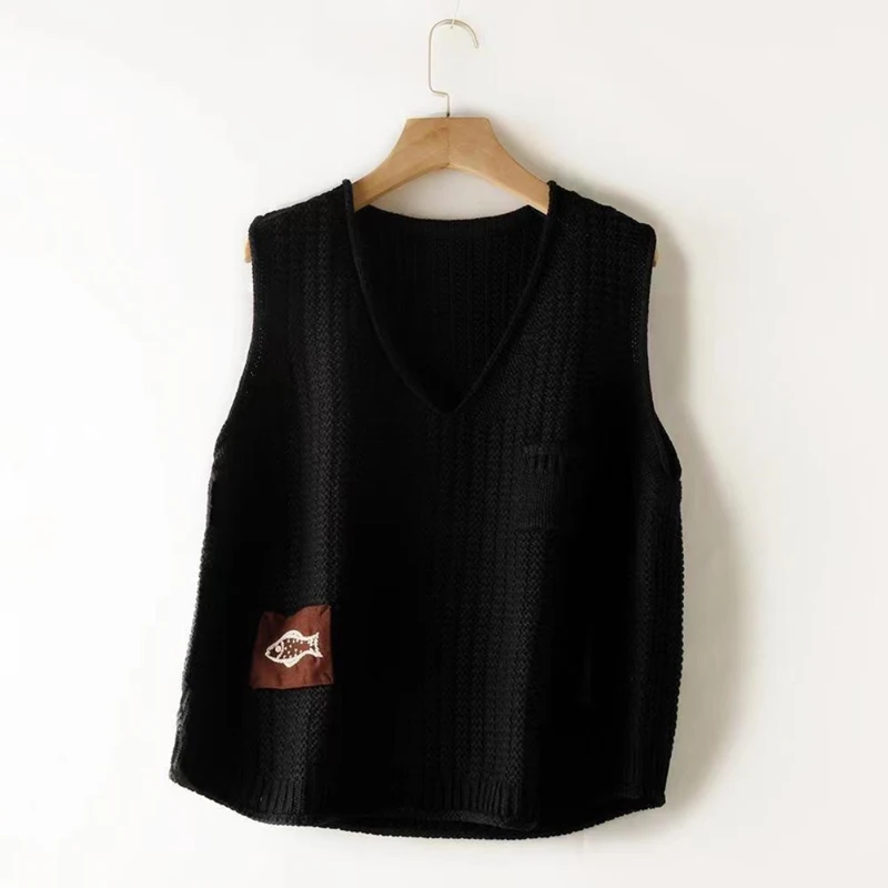 Autumn 2024 Vintage V-neck Vest Knitted Vest Women 2 New plus size Loose Casual Pullover Vest Trendy Knitted Jacket