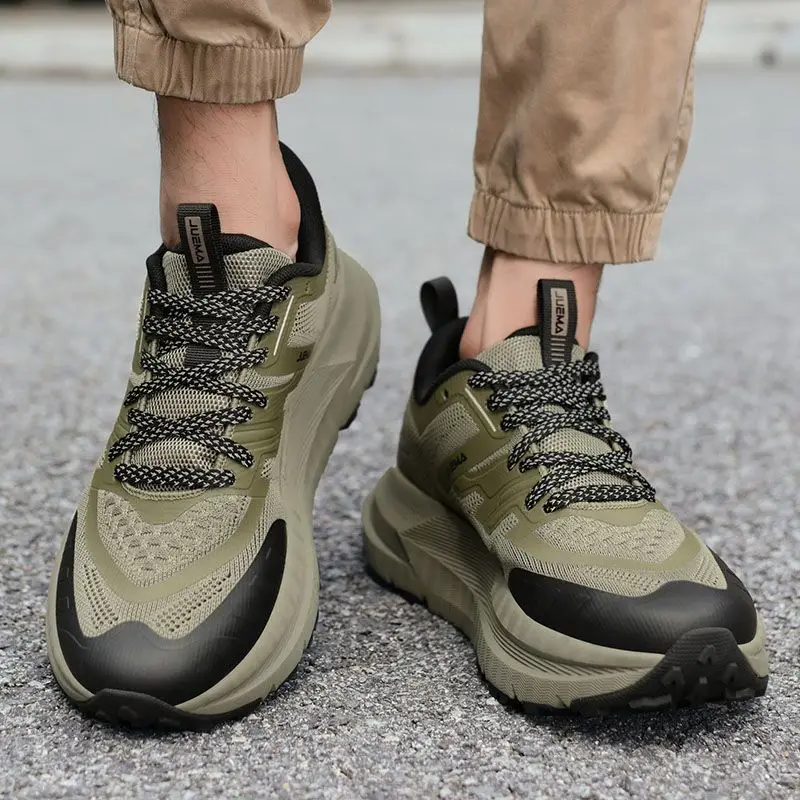 New 2025 Summer Essentials Lightweight Breathable Unisex Walking Hiking Shoes Running Shoes Athletic Shoes