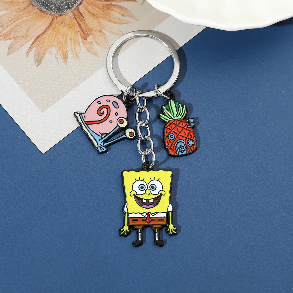 Classic Cartoon Anime SpongeBob SquarePants Keychain Cute Cartoon Figure Pendant Accessories Kawaii SpongeBob Pendant Keychain