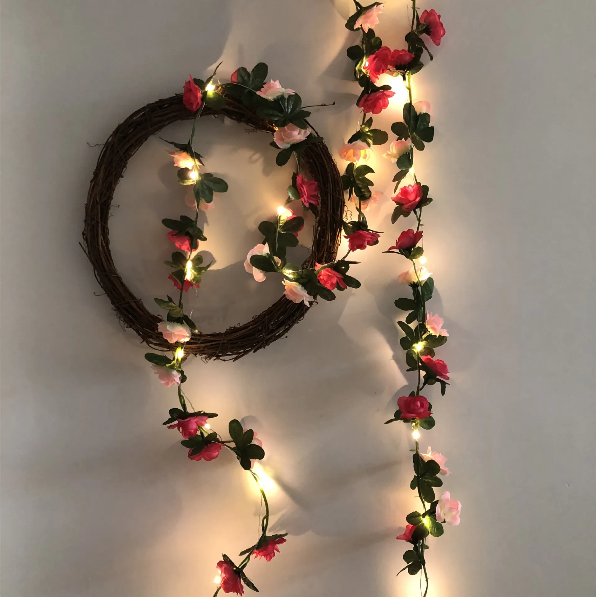 

Nice 3M 30Led Copper Wire Lighting Strings Simulation Rose Vine Light Christmas Wedding Party Showcase Courtyard Decoration Lamp