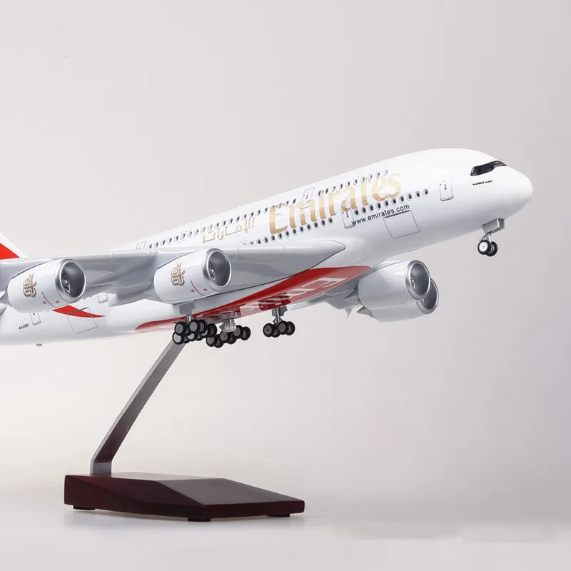 45CM 1/160 Scale Diecast Model A380/B777 Emirates Airways Boeing 777 Resin Airplane With Light Toys Airline Collection Gifts Fan