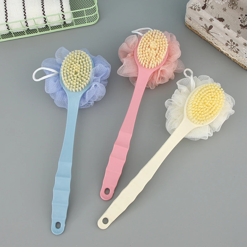 1Double-sided comfortable bath brush with bath ball, two-in-one long-handled bath brush, soft-bristled massage back-scrubbing to
