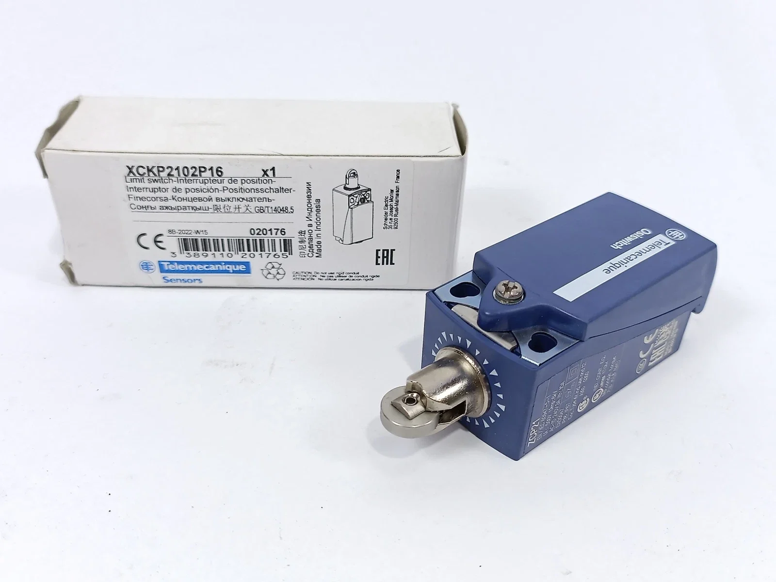 

XCKP2102P16 переключатели хода XC Standard, XCKP, стальной роликовый плунжер, 1НЗ+1 НО, оснастка, M16