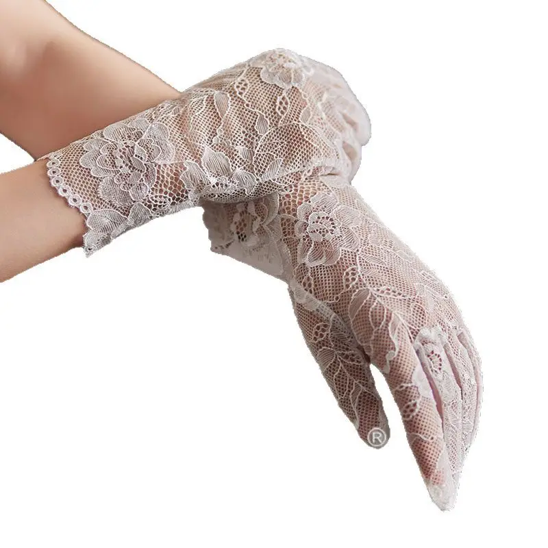 Short Lace Bridal Gloves Floral Embroidered Sheer Tulle Wedding Gloves for Bride Wedding Dress Accessories Photo Shoot & Events image 5